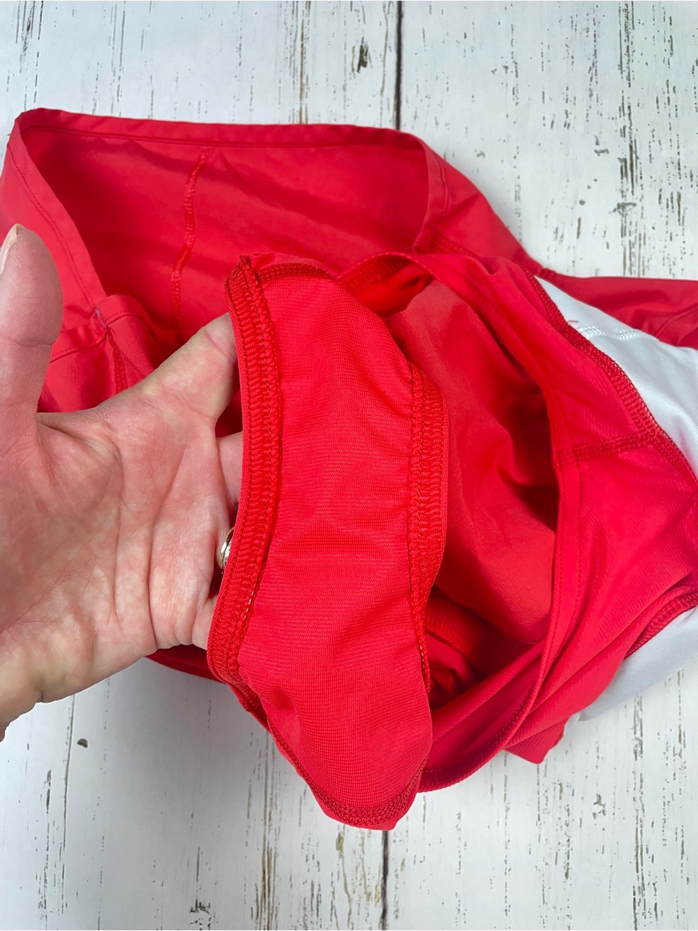 Lululemon Run: Speed Shorts Love Red Quilt Print 2.5” *Limited Edition - Picture 15 of 16